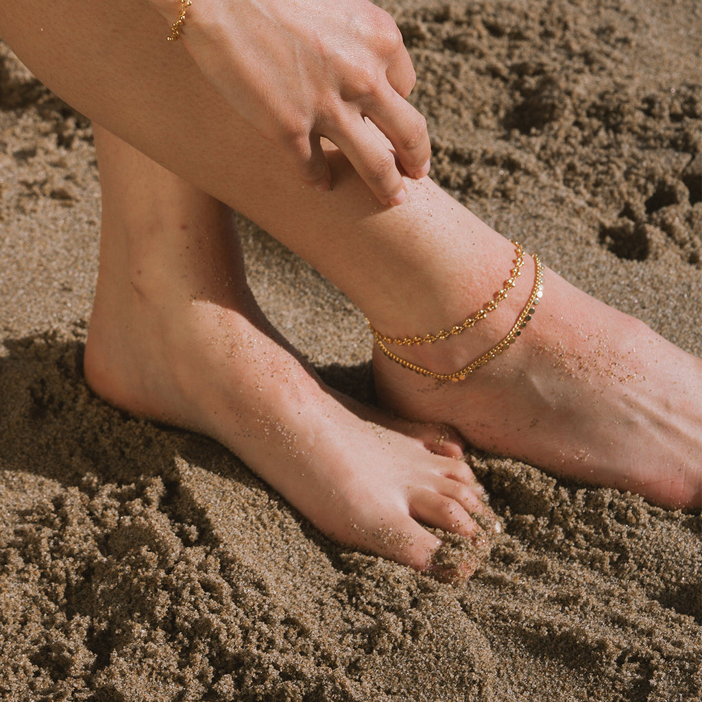 Illuminating Energy Gold Anklet