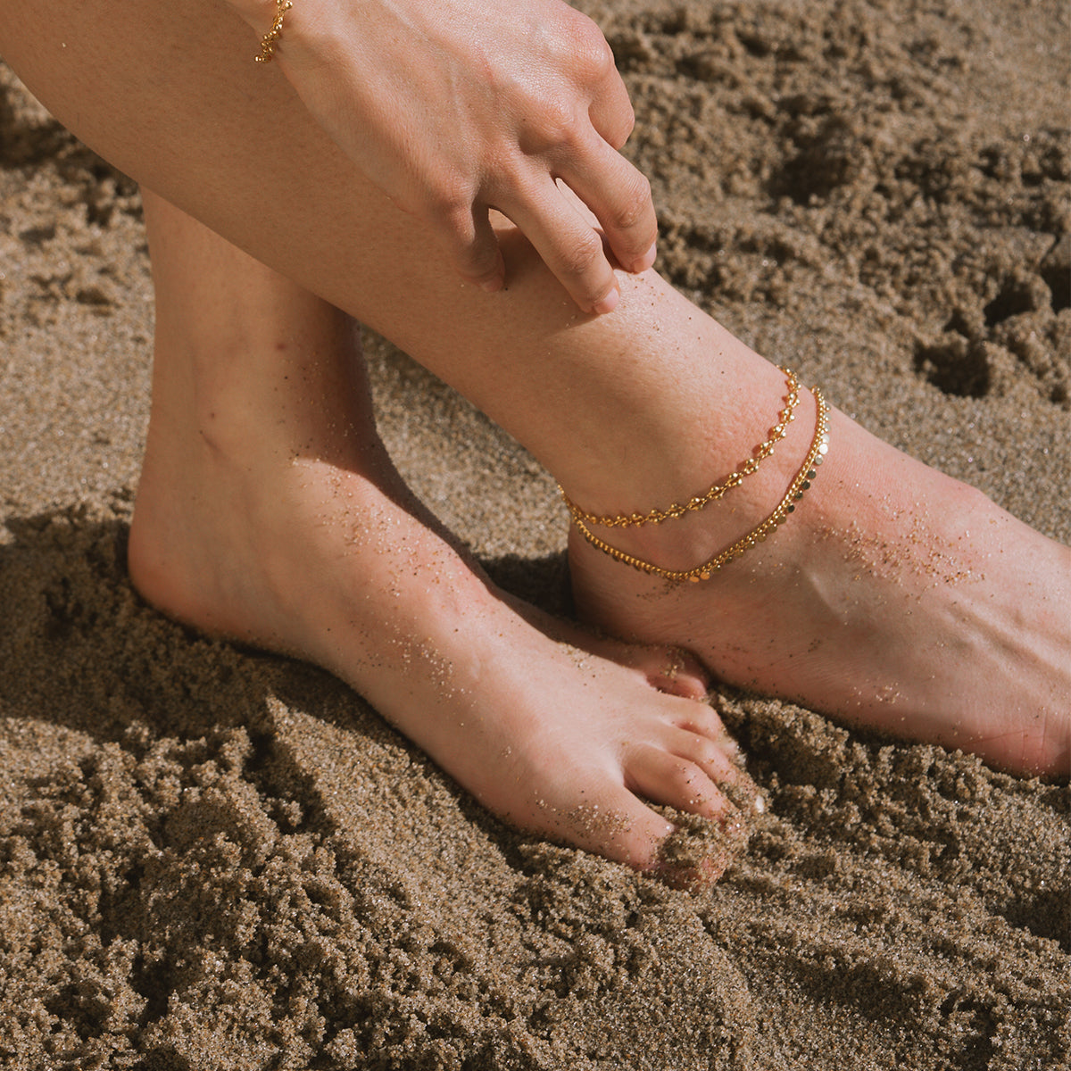 Illuminating Energy Gold Anklet