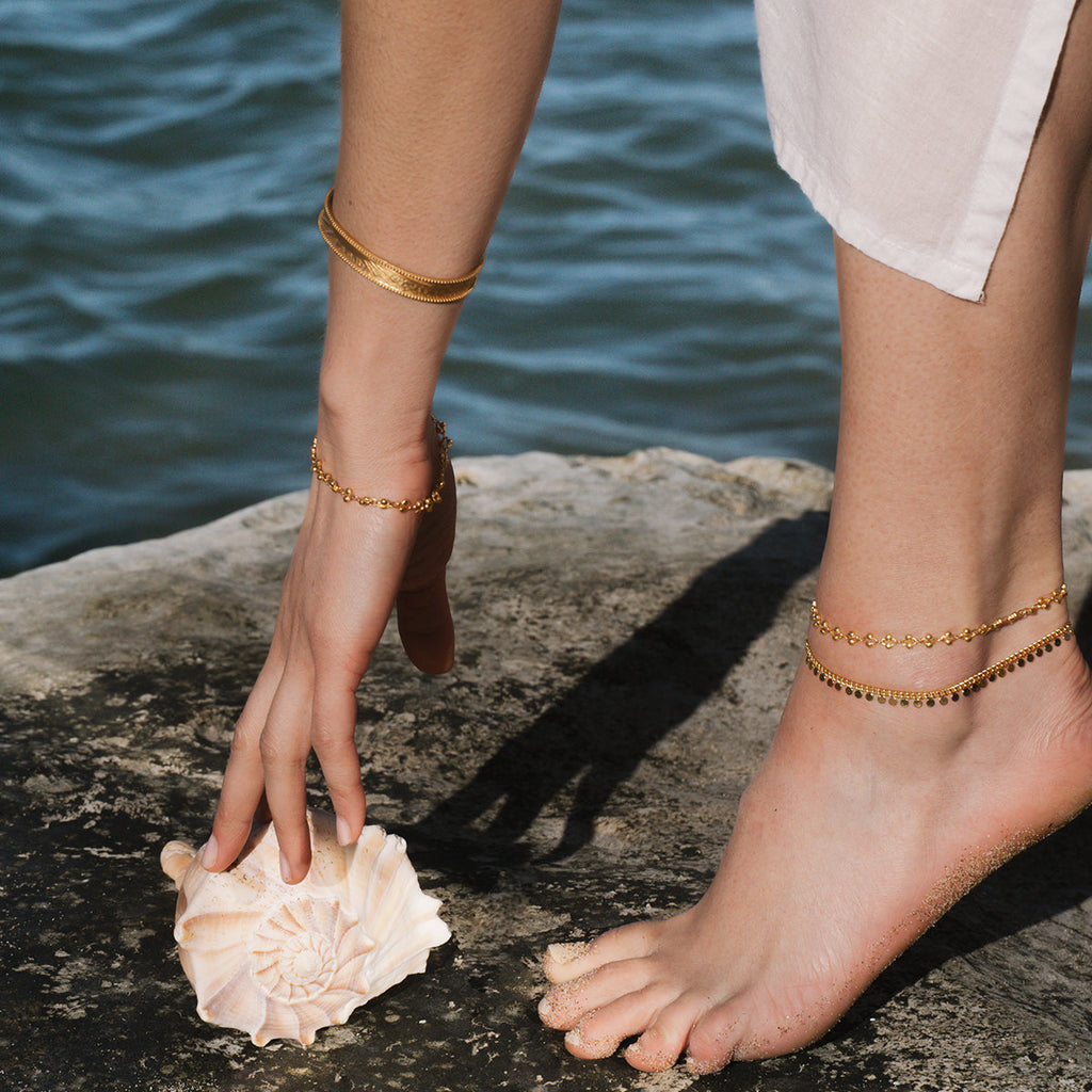 Shine a Light Gold Coin Chain Anklet